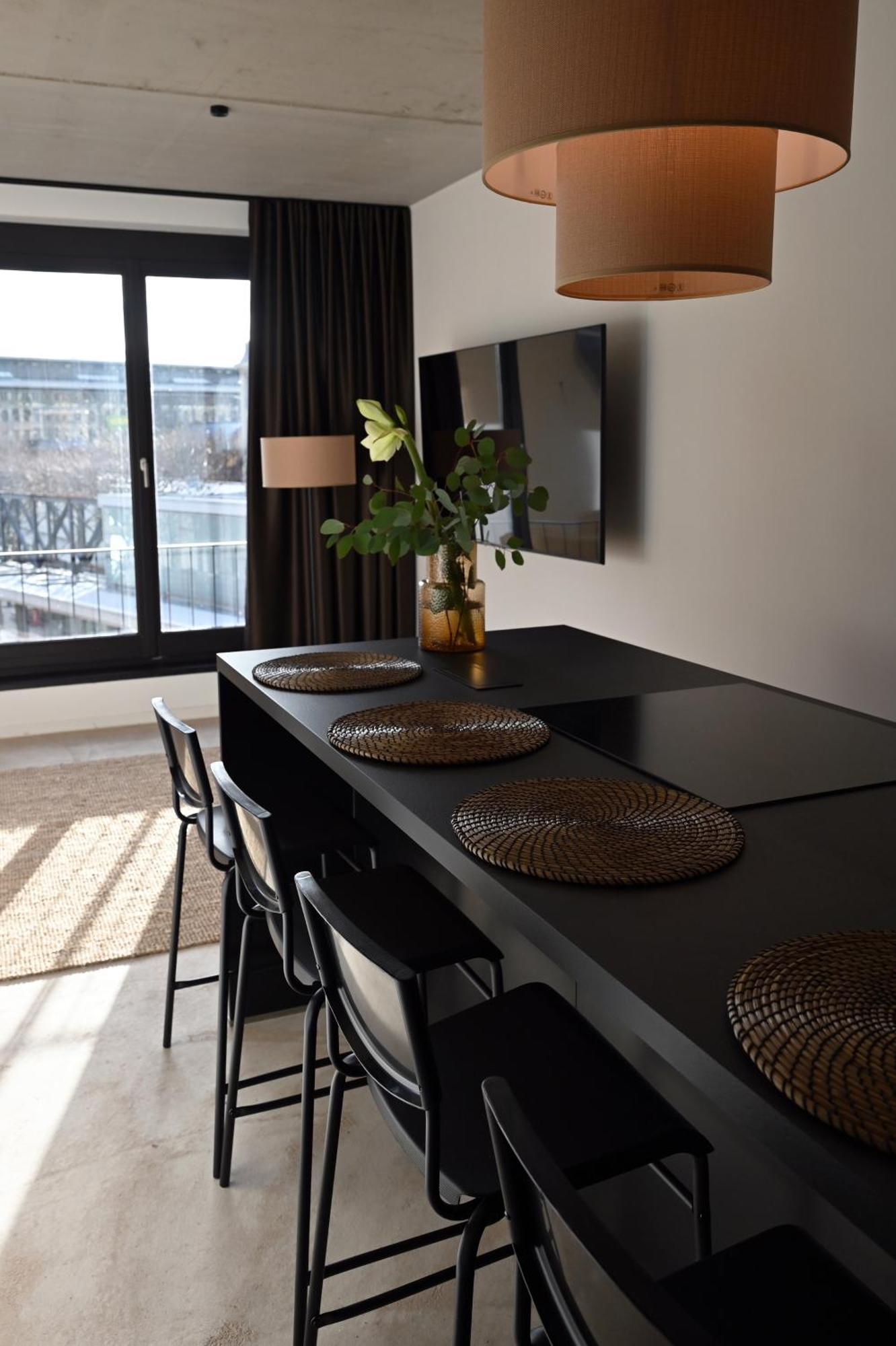 Eiwelhome - Stilvoll, Urban-Ruhig Schlafen, Bahnhofsnah, Balkon Erfurt Eksteriør billede